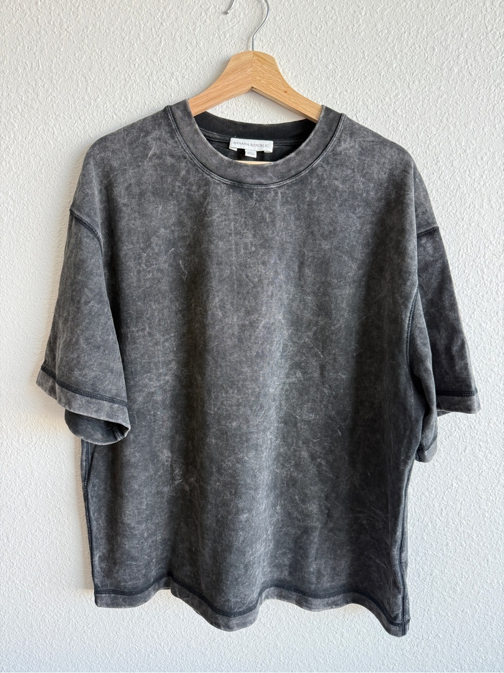 Banana Republic Men's Heavyweight Boxy Tee